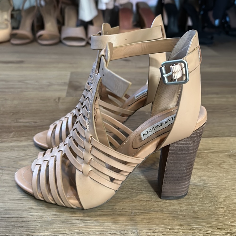 Block heels - Picture 3 of 7